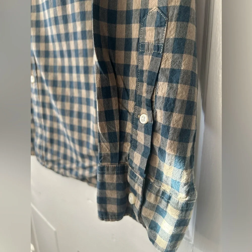 Classic Vintage J. Crew Men’s Button-Down Sz S | Blue and Beige | Secret Wash